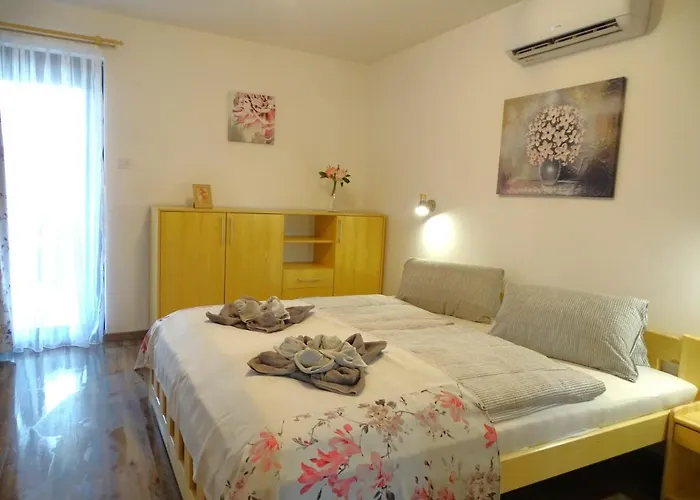 Casa Blanca Ii * בלטונפנבש